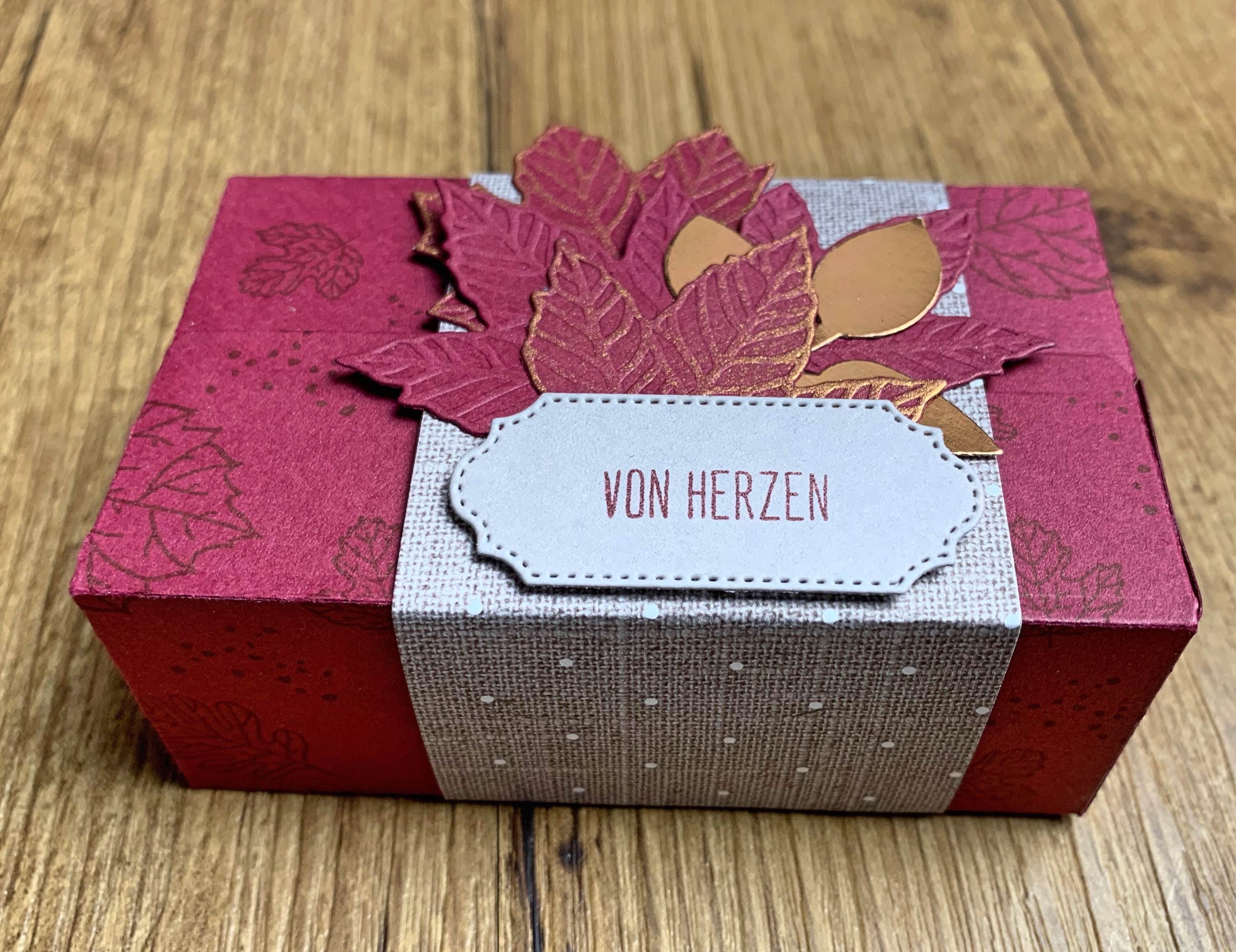 SChachtelweise Liebe 4.jpg